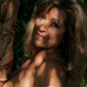 Meet your Posher, Gabriela